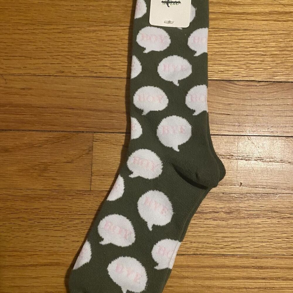 Aerie Women's Boy Bye Crew Socks One Size Green/White NWT